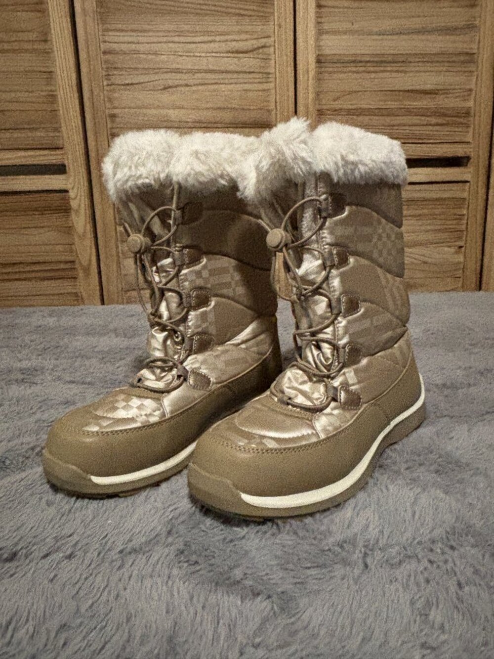 Lands End Champagne Satin Sherpa Snow Boots Youth 6M Womens 7.5-8; Tall 10"
